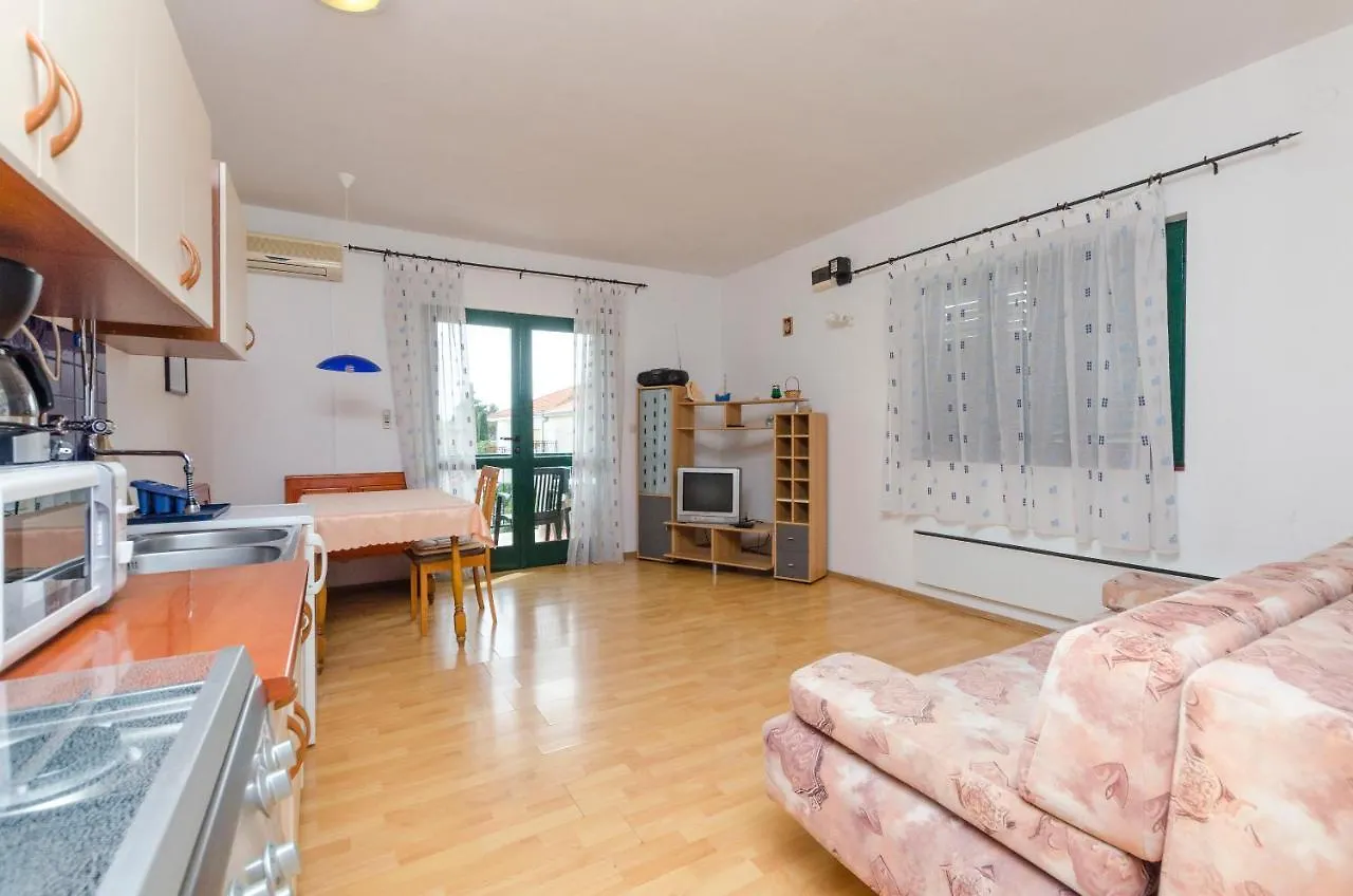 Apartments Katja Trogir